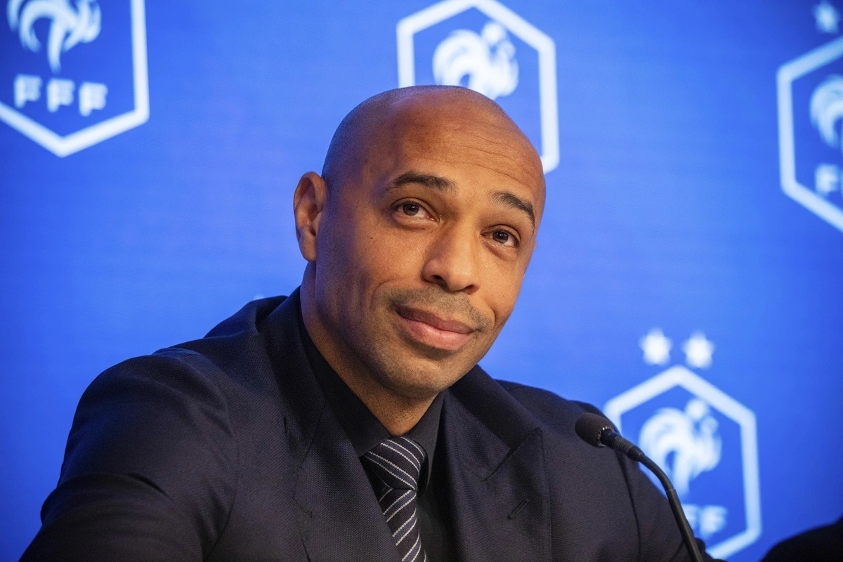 Thierry Henry phân tích chiều sâu đội hình Arsenal