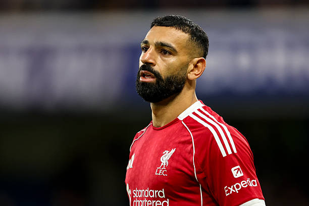 Liverpool cần cân nhắc vai trò của Salah
