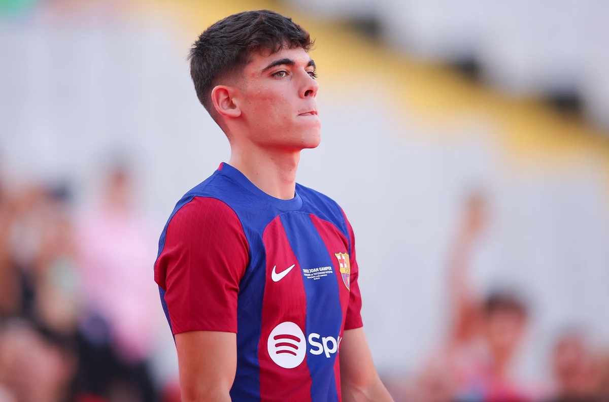 Alex Valle trong màu áo câu lạc bộ mới