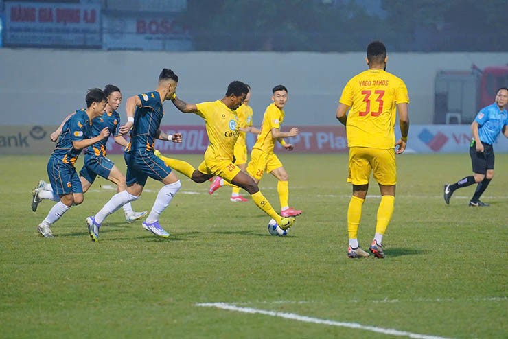 Video bóng đá Thanh Hóa vs HAGL so kè căng thẳng