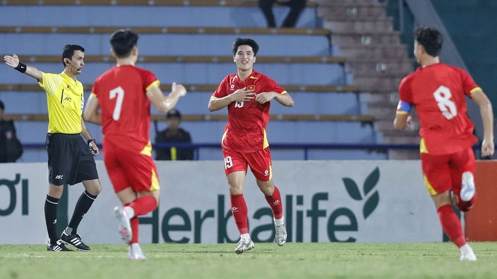 U23 Việt Nam thắng Bangladesh 2-0