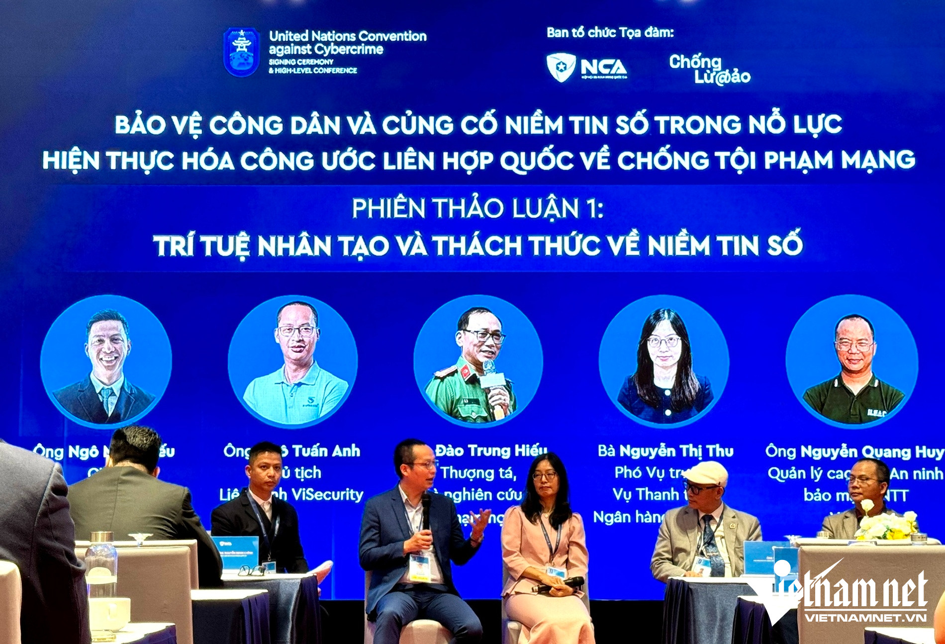 Trí tuệ nhân tạo và thách thức về niềm tin số Các diễn giả tham gia tọa đàm trí tuệ nhân tạo