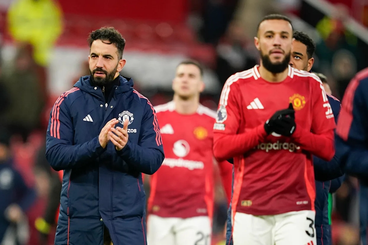 Cầu thủ Man United trên sân
