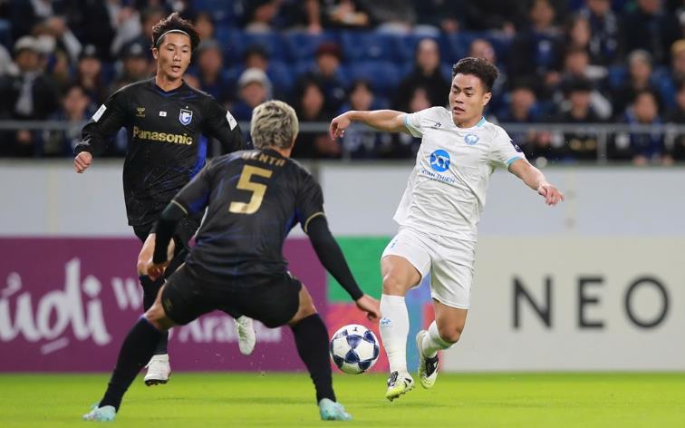 Các CLB V.League cần một nền tảng.