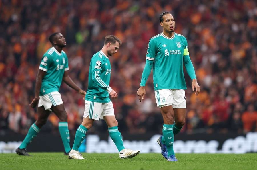 Liverpool thi đấu dưới sức