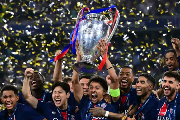 PSG đối mặt áp lực thể lực