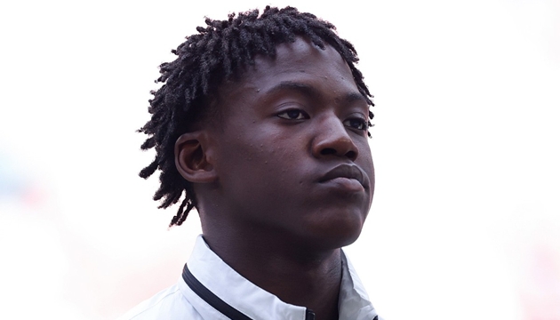 Kobbie Mainoo trong màu áo Man United