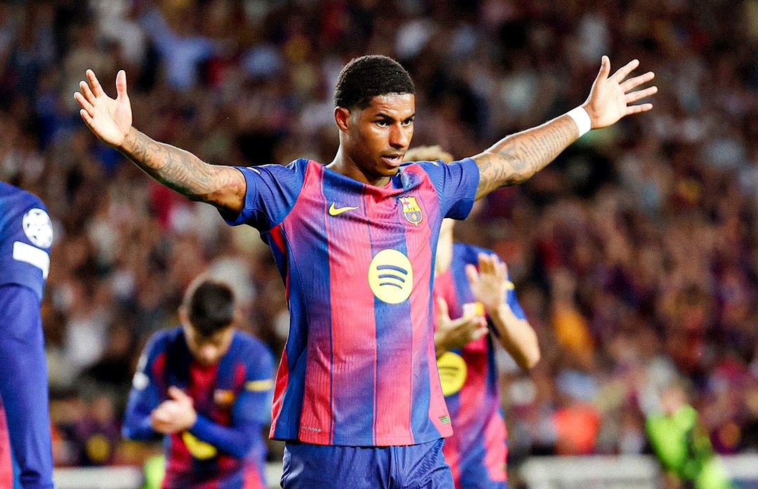 Marcus Rashford tỏa sáng tại Barcelona