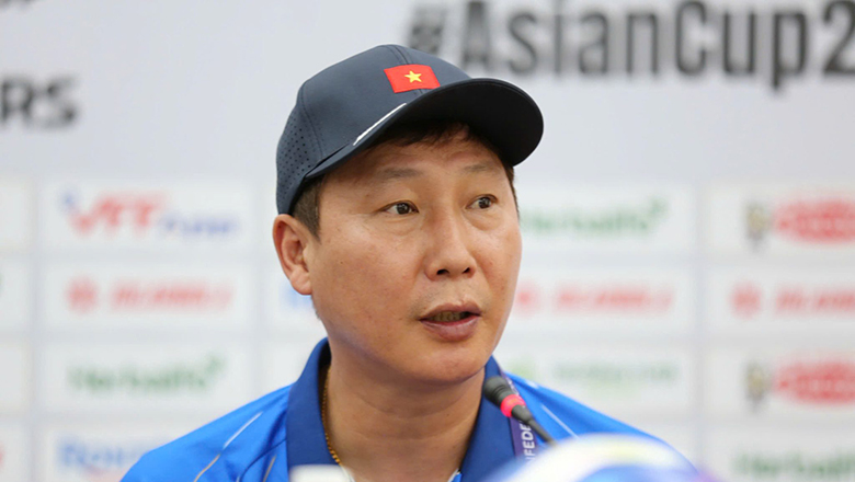 HLV Kim Sang Sik để ngỏ khả năng Đức Chiến, Tiến Dũng thi đấu trước Nepal - Ảnh 1 HLV Kim Sang Sik để ngỏ khả năng Đức Chiến, Tiến Dũng thi đấu trước Nepal - Ảnh 1