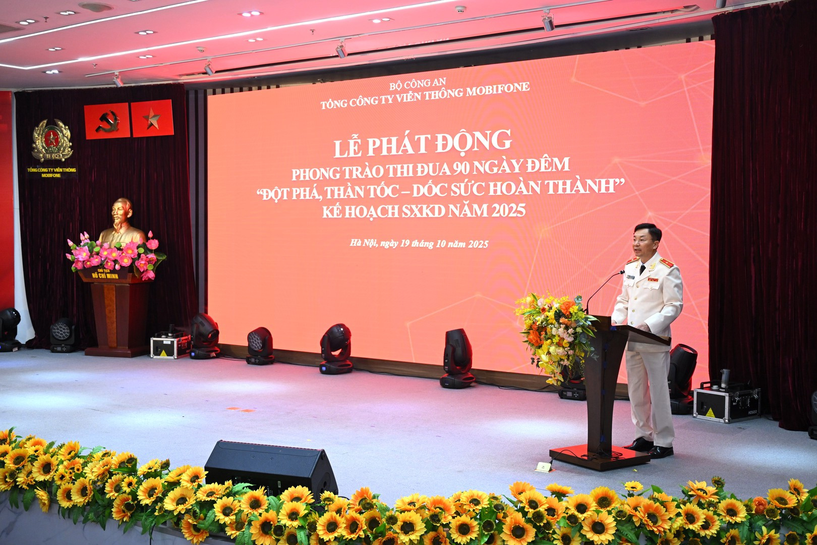 Thiếu tướng Trương Sơn Lâm tại buổi lễ phong cấp bậc hàm