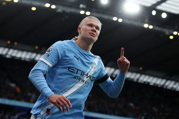 Haaland liên tục ghi bàn cho Man City Tiền đạo Erling Haaland ghi bàn cho Manchester City