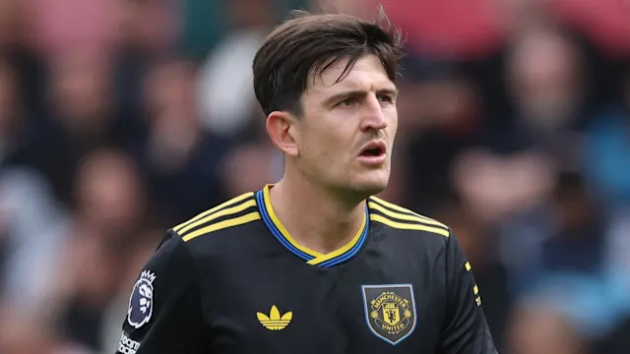 Harry Maguire thi đấu cho MU
