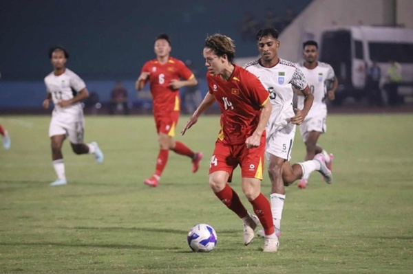 Viktor Lê ghi bàn cho U23 Việt Nam
