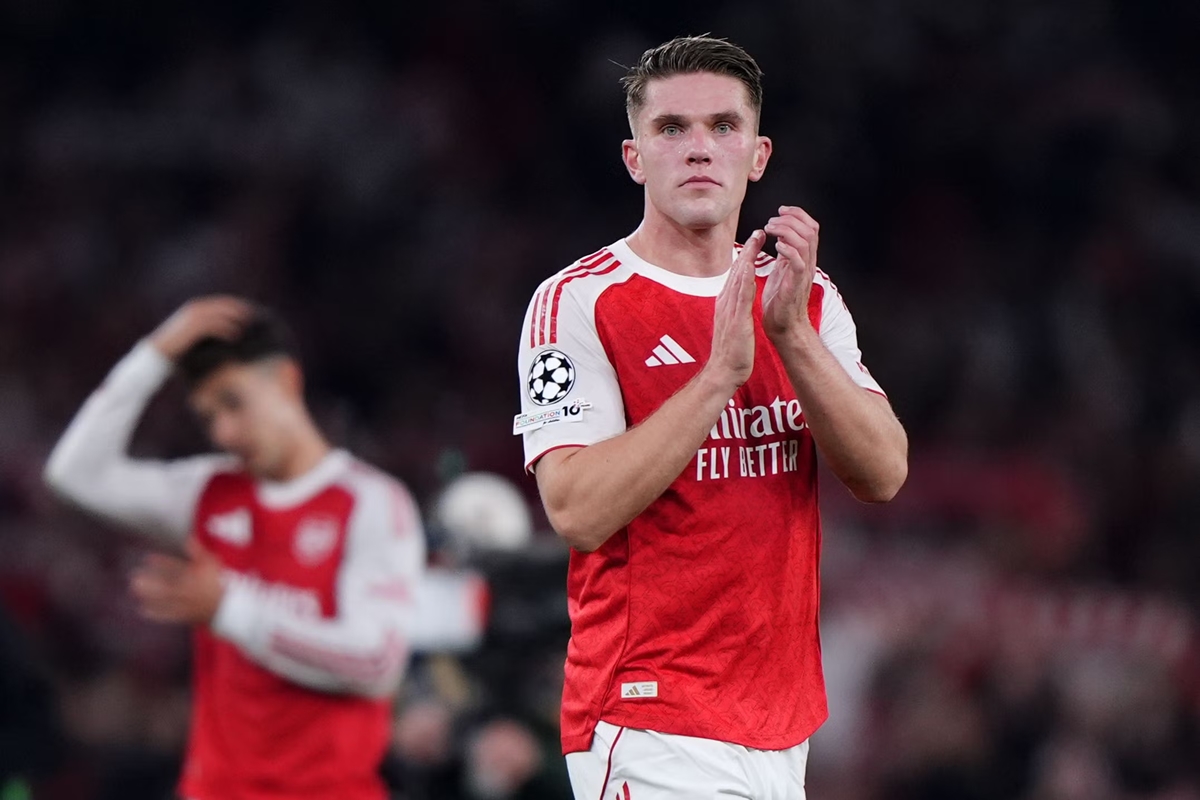 Viktor Gyokeres thi đấu tại Arsenal