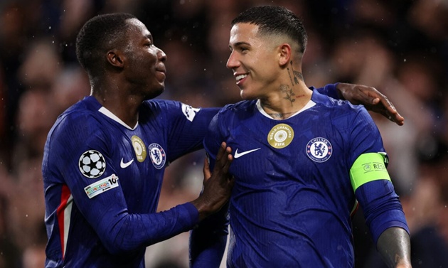 Enzo Fernandez thay đổi vai trò dưới thời Maresca Enzo Fernandez thay đổi vai trò dưới thời Maresca