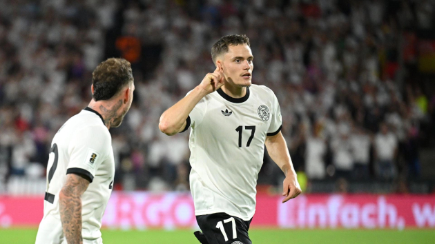 1 (30) Wirtz đá phạt thành công cho tuyển Đức