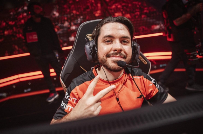 Trận đấu giữa NRG và FNATIC trên bản đồ Ascent