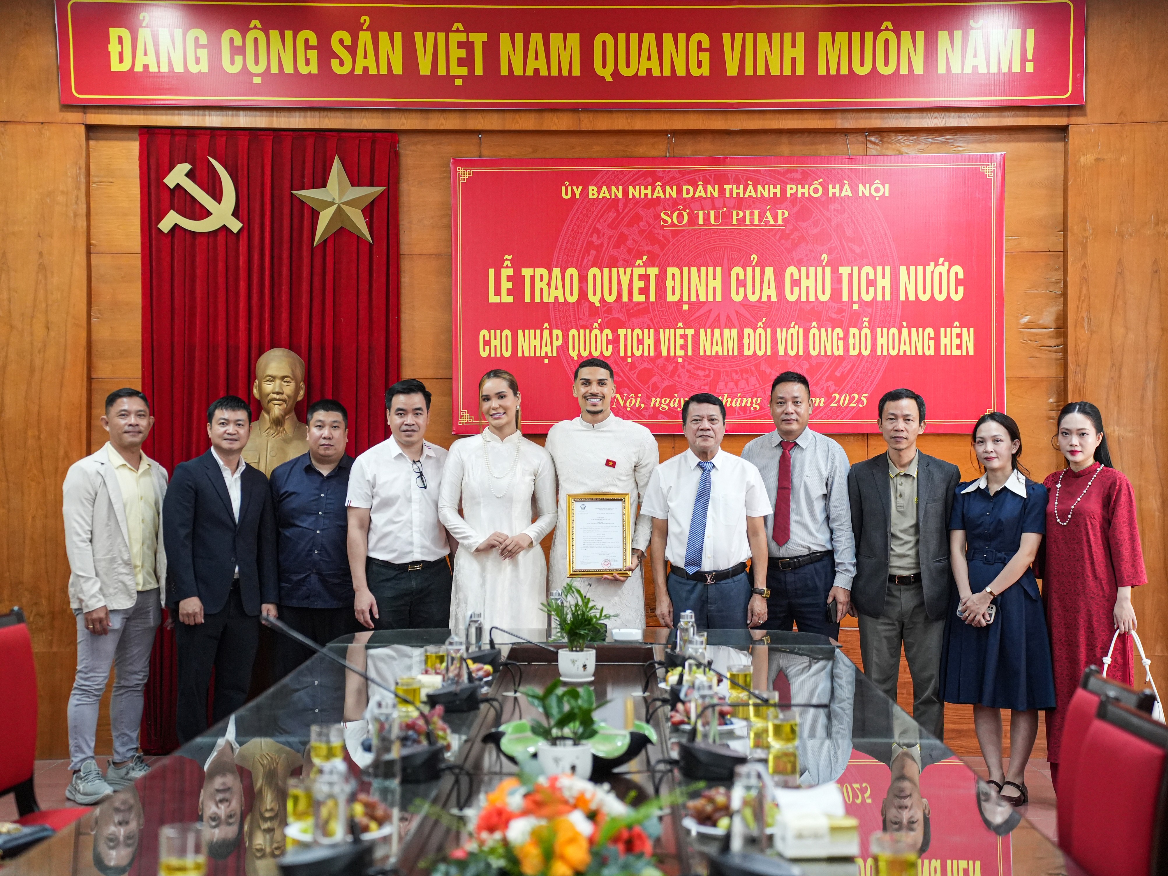 Đỗ Hoàng Hên nhận quốc tịch Việt Nam