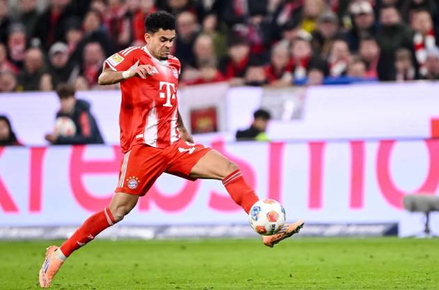 Luis Diaz trong trận đấu tại Allianz Arena