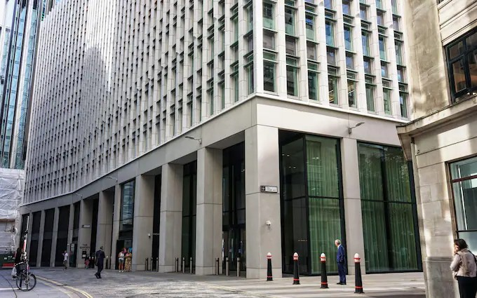 10 Fenchurch St, một bất động sản thương mại ở London được Chen mua với giá 95 triệu bảng Anh cách đây 5 năm.