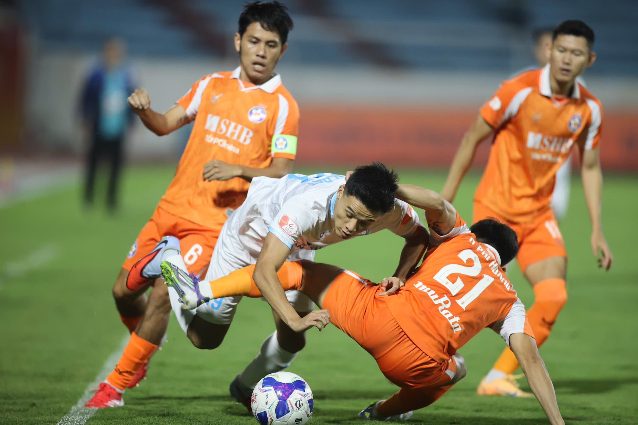 572002714_1470252554642626_1957527820797799545_n Nam Định bị Đà Nẵng cầm hòa