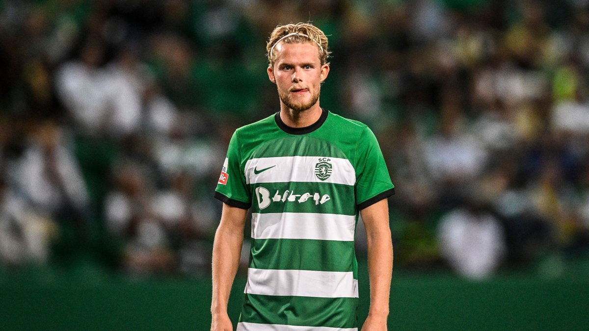 Morten Hjulmand chơi xuất sắc