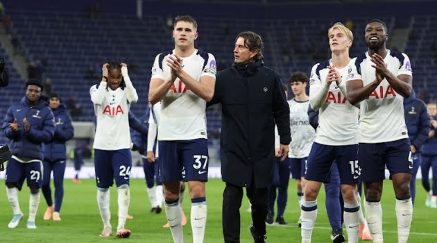 Tottenham giành chiến thắng thuyết phục. Tottenham giành chiến thắng thuyết phục.