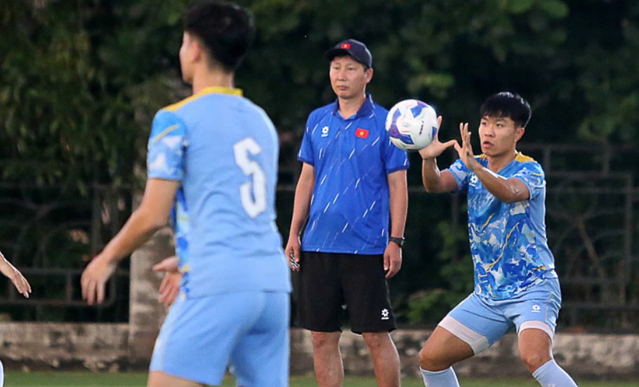 Screenshot 2025-10-04 094400 Screenshot 2025-10-04 094400