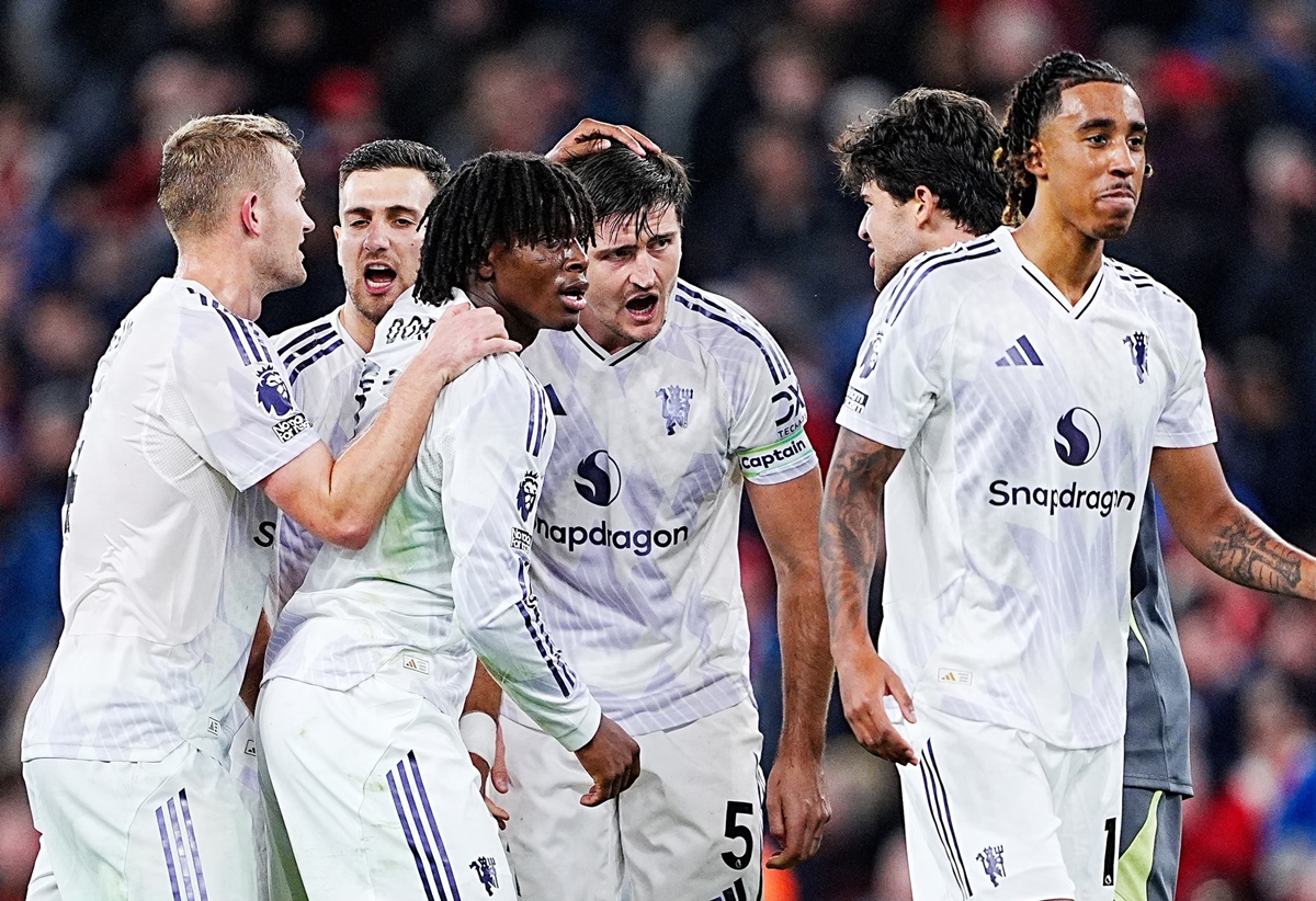 Man Utd đấu Liverpool