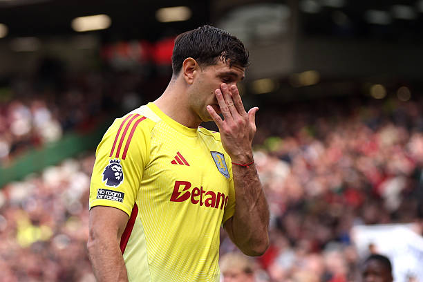 Martinez suýt nữa đã cập bến Old Trafford. Martinez suýt nữa đã cập bến Old Trafford.