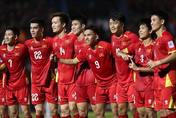 Đội tuyển Việt Nam chuẩn bị kỹ lưỡng cho trận gặp Lào Đội tuyển Việt Nam chuẩn bị kỹ lưỡng cho trận gặp Lào