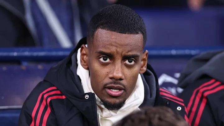 Alexander Isak chuẩn bị trở lại cùng Liverpool