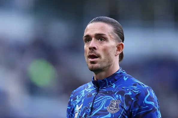 Grealish được cho khó có cơ hội dự World Cup. Grealish được cho khó có cơ hội dự World Cup.