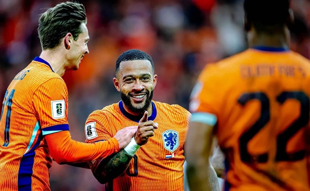 Hà Lan có phong độ áp đảo ở bảng G. Hà Lan có phong độ áp đảo ở bảng G.