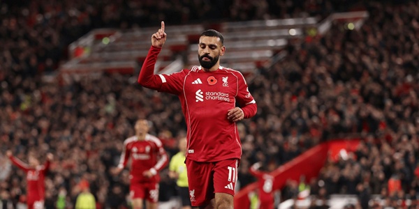 Salah ghi bàn mở tỷ số cho Liverpool