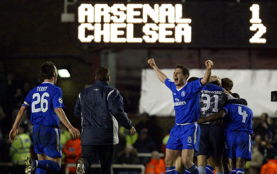 Chelsea thắng Arsenal khiến Abramovich phấn khích