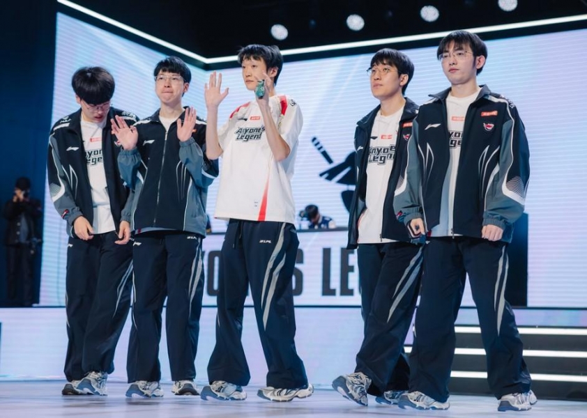 LCK thống trị top đầu bảng xếp hạng CKTG 2025 LCK chiếm giữ vị trí dẫn đầu thế giới LMHT