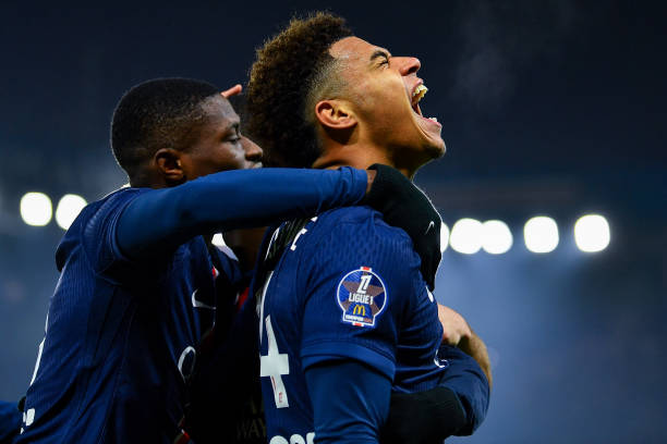 Chiến thắng nằm trong tầm tay PSG.