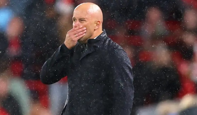 Slot đối mặt áp lực lớn. Slot đối mặt áp lực lớn.