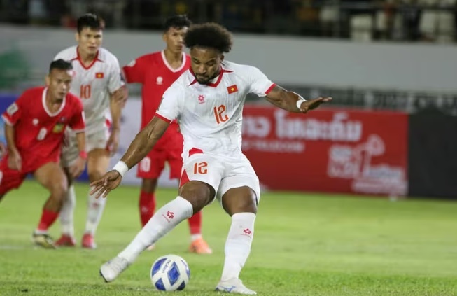 Xuân Sơn trở lại sau chấn thương xuan-son