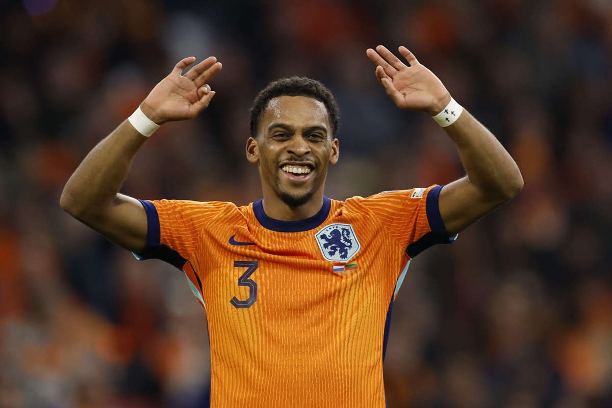 Jurrien Timber trên sân thi đấu