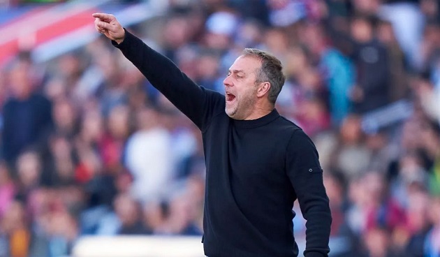 Flick cần tính toán lại trường hợp của Bernal. Flick cần tính toán lại trường hợp của Bernal.