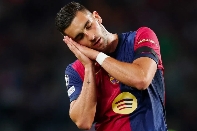 Ferran Torres ăn mừng bàn thắng Ferran Torres ăn mừng bàn thắng