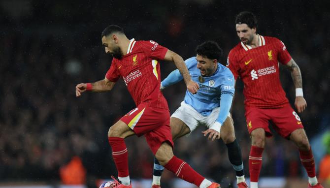 Mohamed Salah cảnh báo hàng thủ Man City