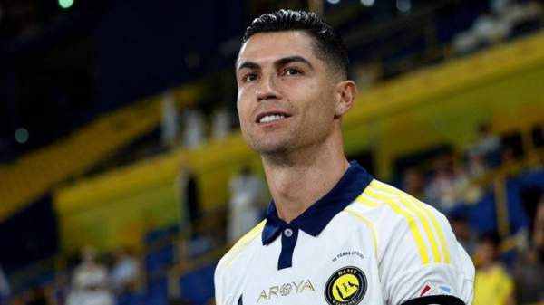 Ronaldo dẫn đầu danh sách ghi bàn Champions League Ronaldo ăn mừng bàn thắng tại Champions League