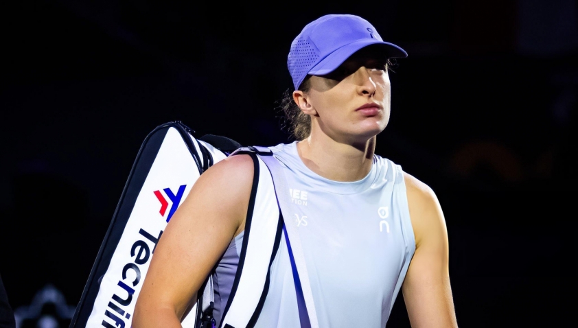 Swiatek thi đấu áp lực tại vòng bảng WTA Finals 2025 Swiatek rơi vào bảng đấu khó tại WTA Finals