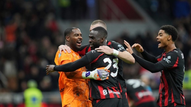 Milan được đánh giá cao hơn Parma.