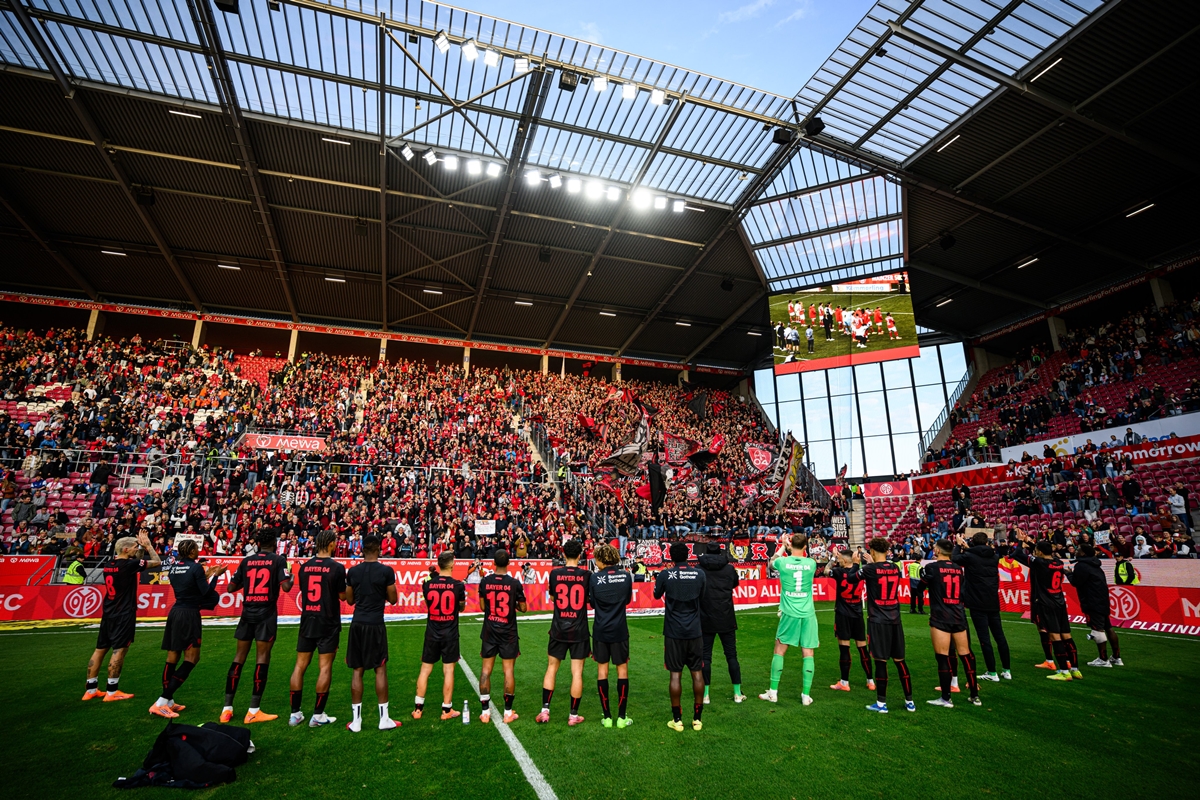 Bayer Leverkusen 02 Bayer Leverkusen 02