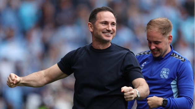 Lampard đang gợi lại hy vọng cho thế hệ vàng một thời của tuyển Anh. Lampard đang gợi lại hy vọng cho thế hệ vàng một thời của tuyển Anh.