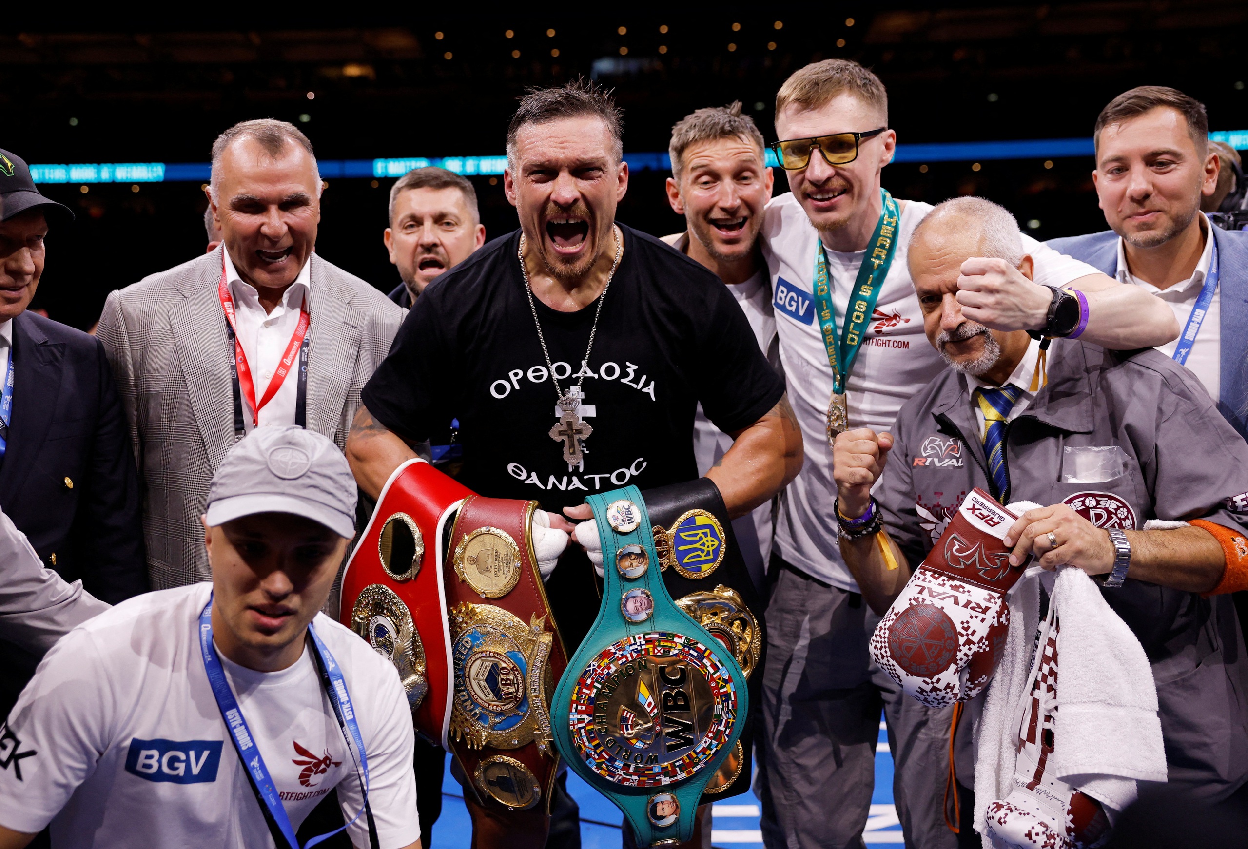 Oleksandr Usyk bỏ đai vô địch WBO, không còn là 'nhà vô địch tuyệt đối'